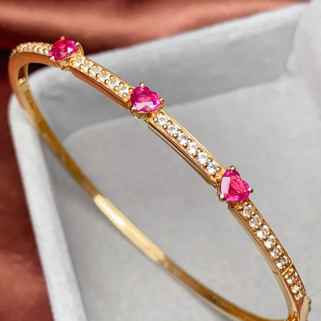 14k Gold 6.27 Ct Natural Ruby & Sapphire Bangle - 6