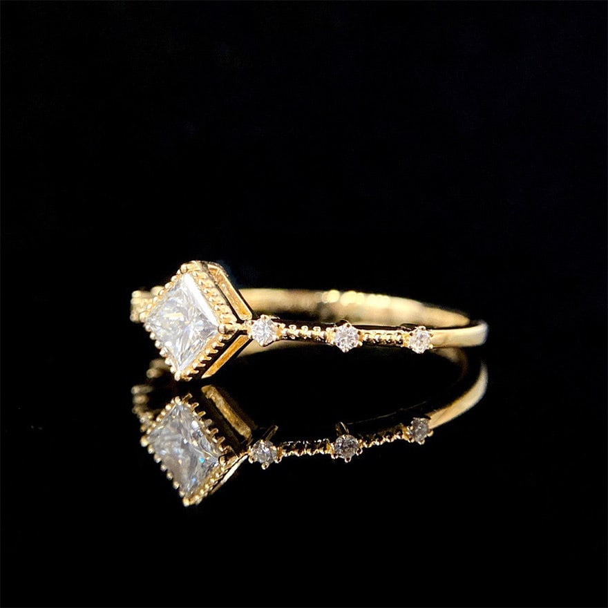 Gia Certified 14k Gold 0.30 Ct Natural F Vs2 Princess Diamond Ring - 4