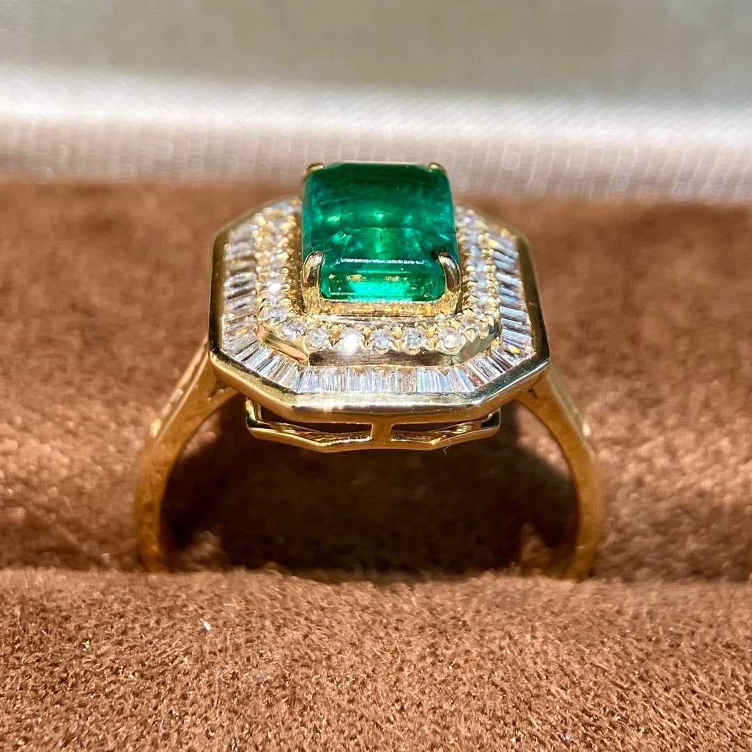 14k Gold 2.84 Ctw Vivid Green Natural Emerald & Diamond Ring - 5