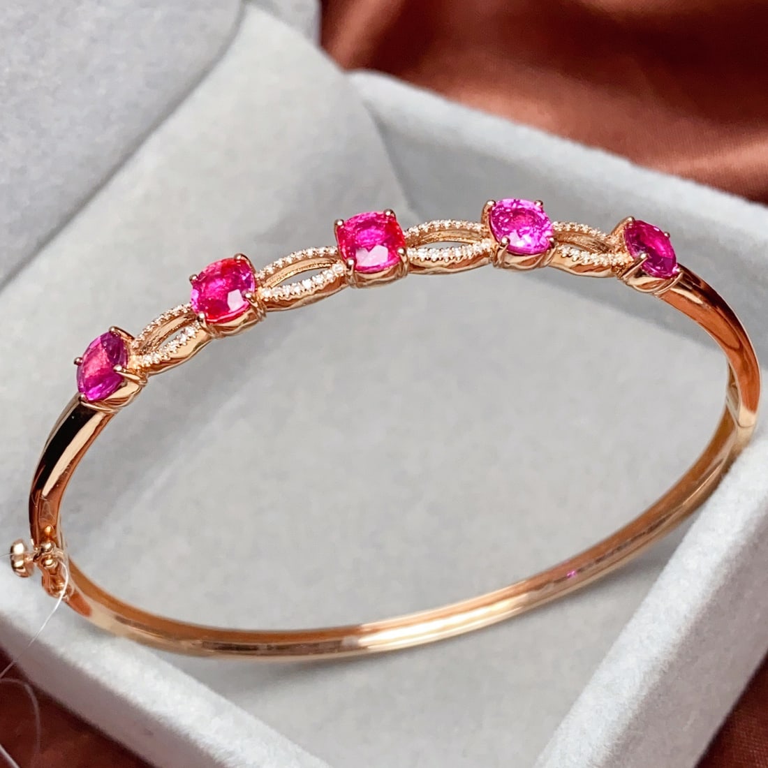 14k Gold 4.50 Ct Natural Ruby & Diamond Bangle - 6