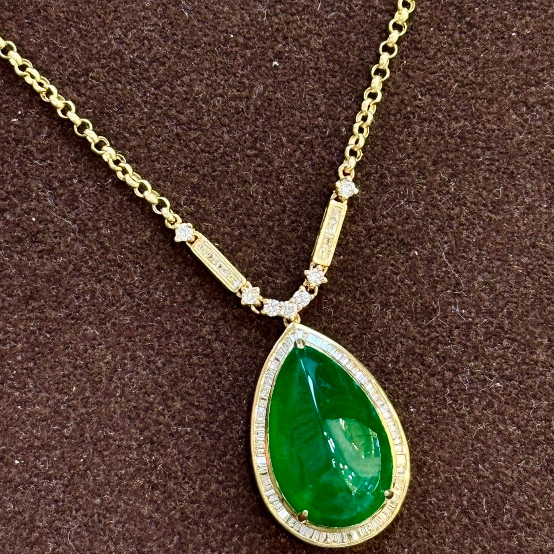 14k Gold 11.00 Ctw Natural Emerald & Diamond Necklace - 2