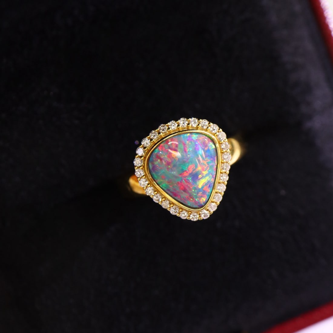 14k Gold 1.77 Ctw Natural Opal & Diamond Ring - 2