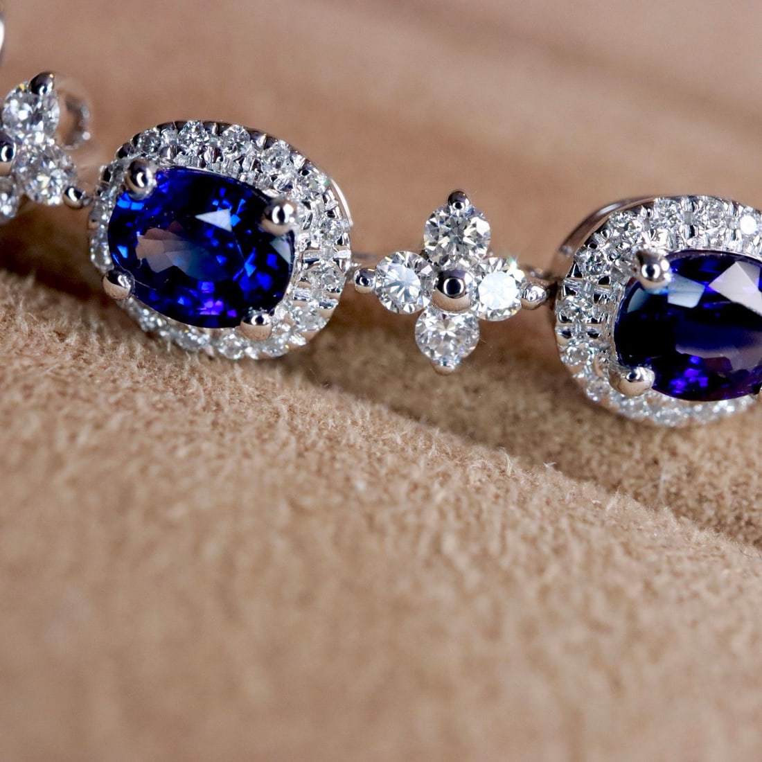 14k Gold 3.49 Ctw Natural Sapphire & Diamond Bracelet - 5