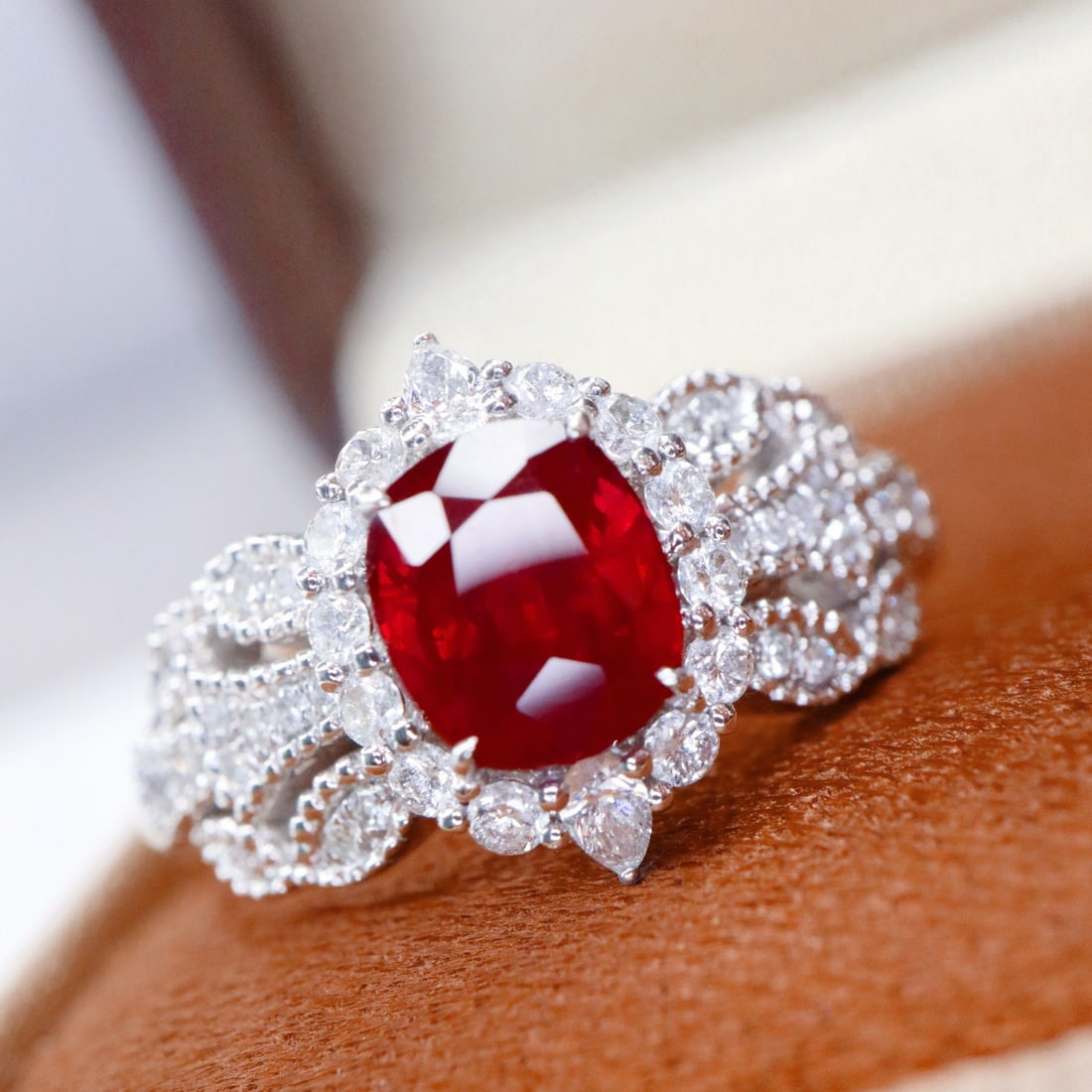 14k Gold 1.73 Ctw Natural Ruby & Diamond Ring - 3