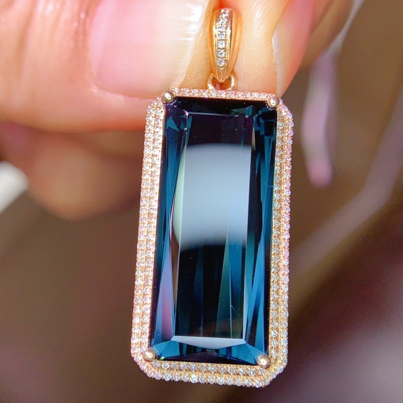 14k Gold 15.776 Ct Natural Tourmaline & Diamond Pendant( Without Chain ) - 4