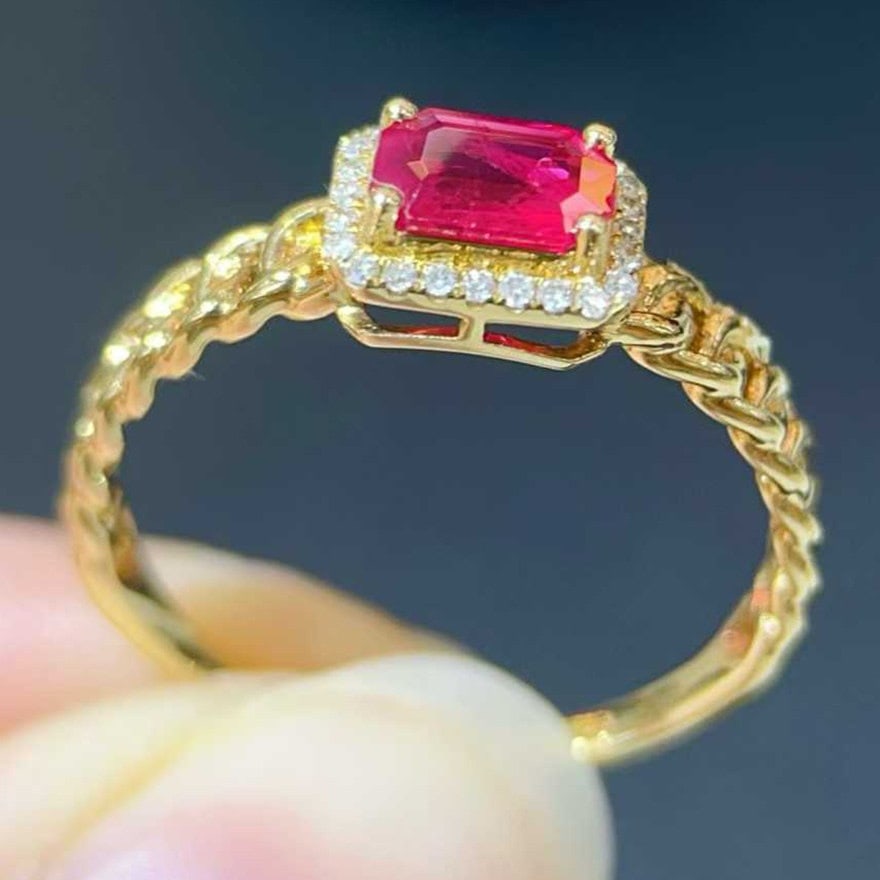 14k Gold 0.60 Ctw Natural Ruby & Diamond Ring - 4