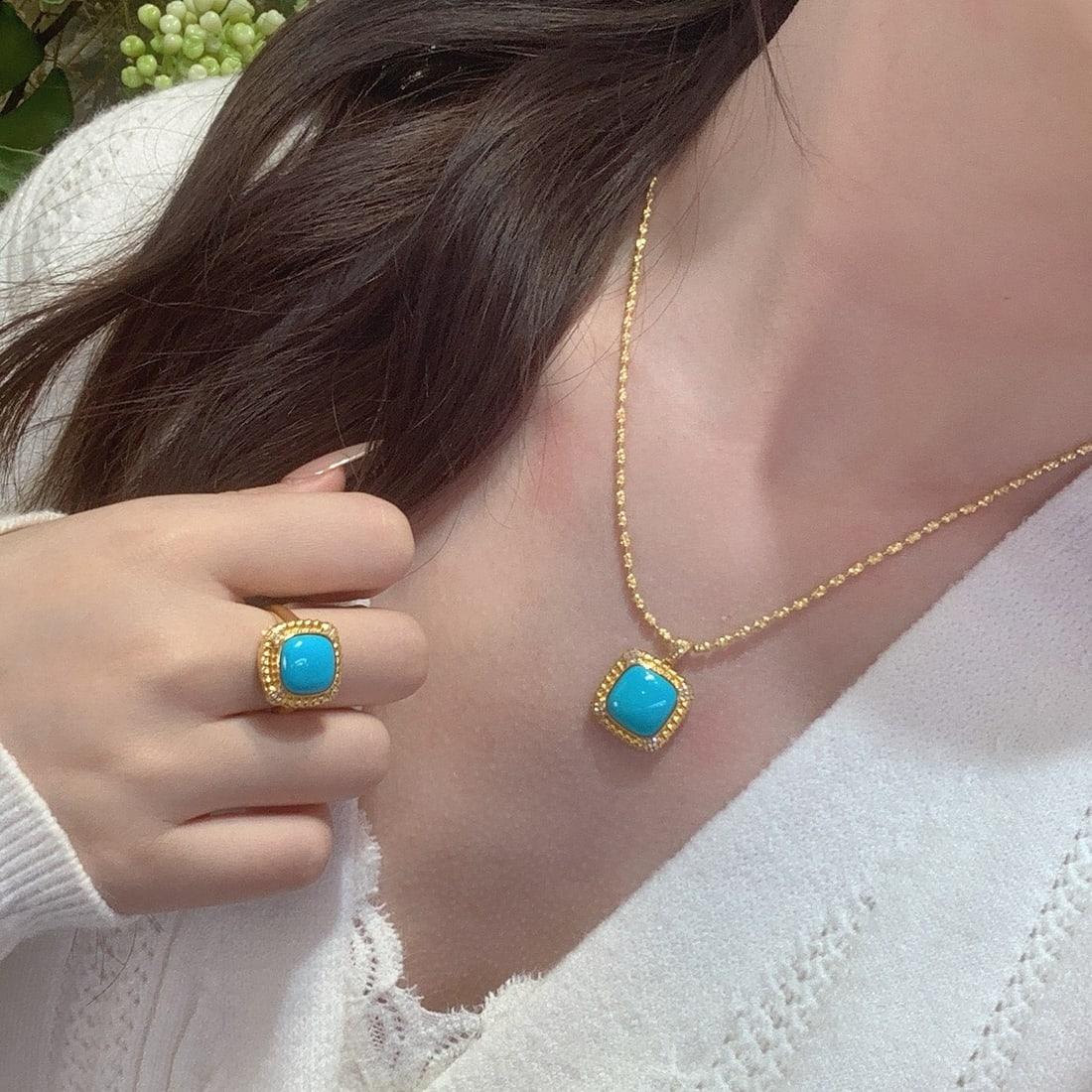 14k Gold 8.85 Ct Natural Blue Turquoise & Diamond Jewelry Set - 7