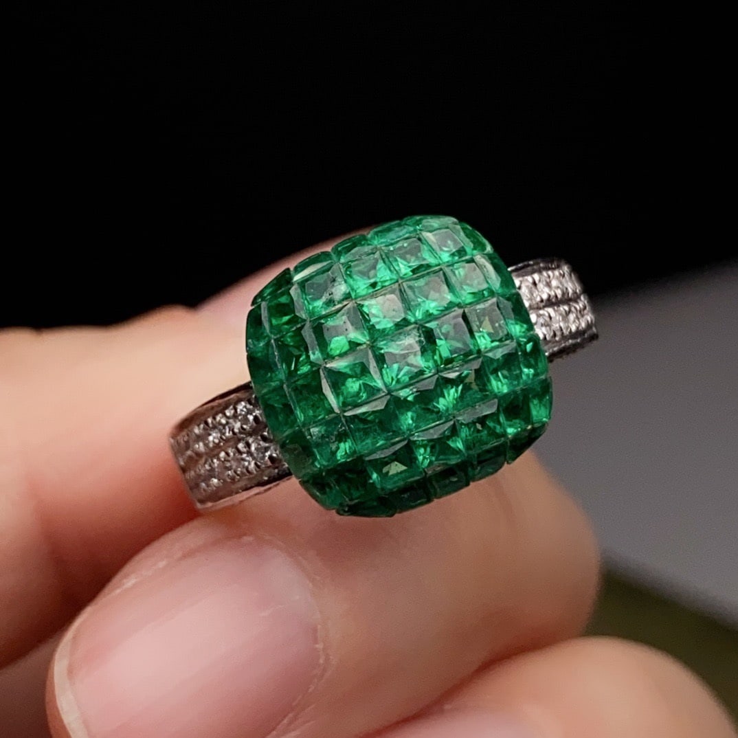 14k Gold 2.95 Ctw Natural Emerald & Diamond Ring - 3