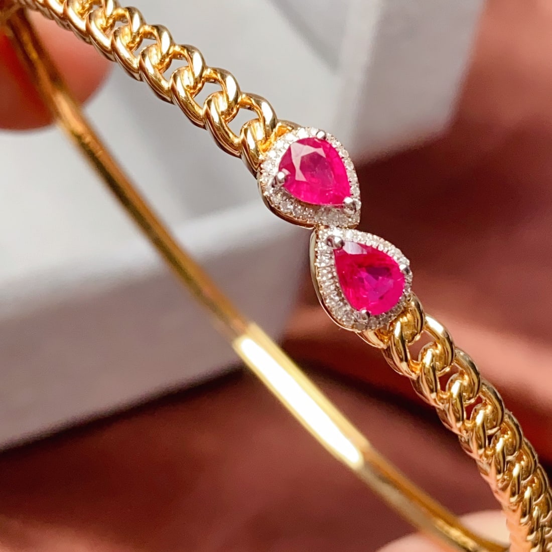 14k Gold 1.05 Ct Natural Ruby & Diamond Bangle - 5