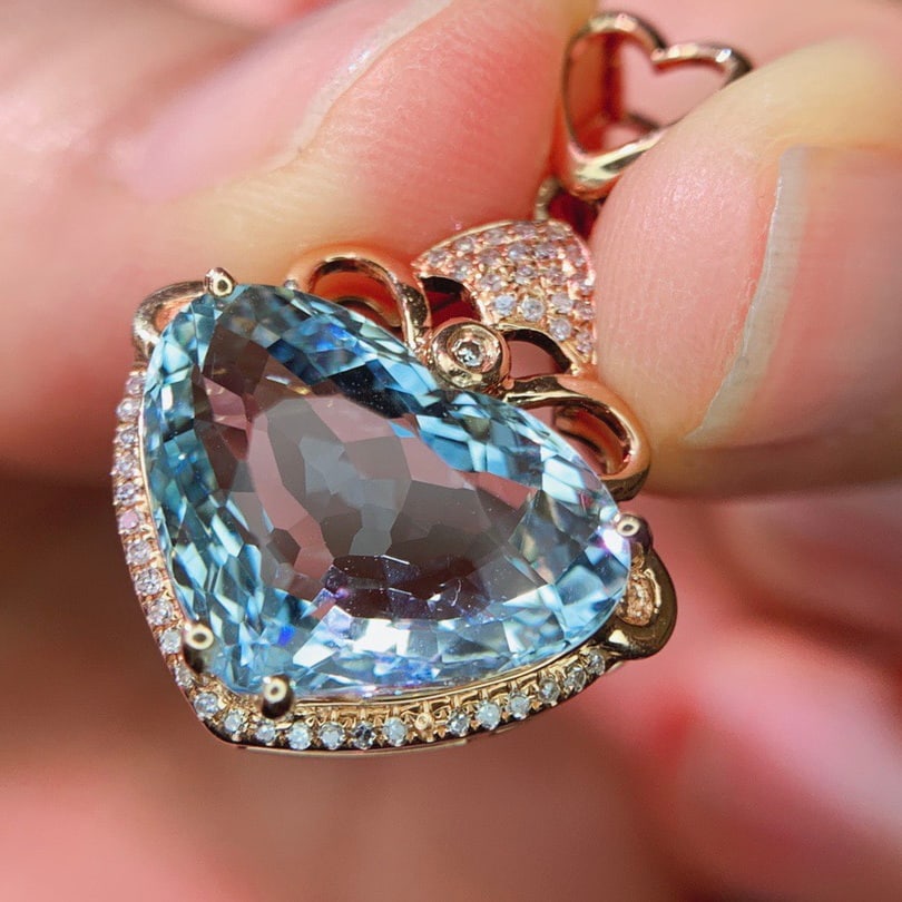 14k Gold 5.9 Ct Natural Aquamarine & Diamond Pendant( Without Chain ) - 3