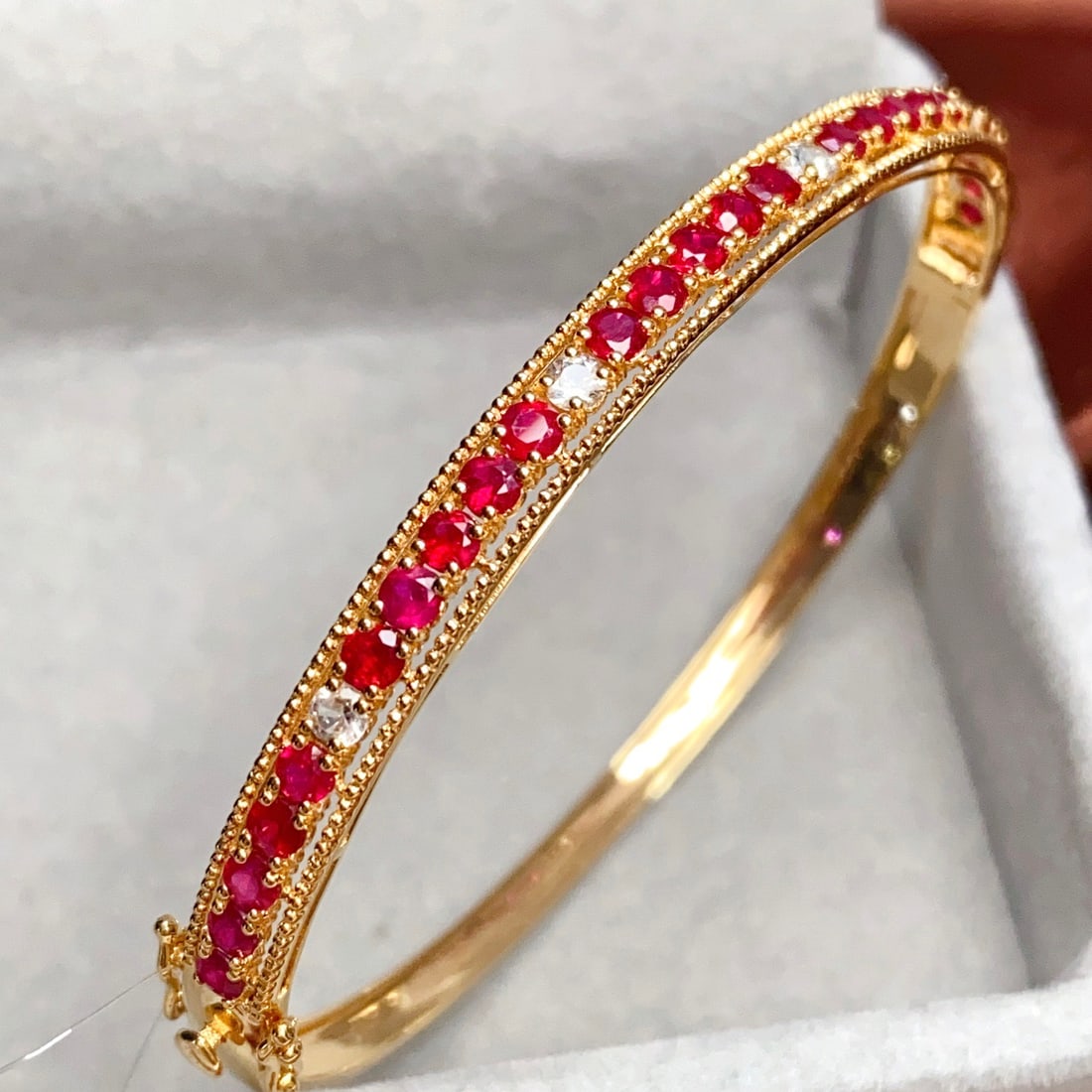 14k Gold 2.50 Ct Natural Ruby & Sapphire Bangle - 4