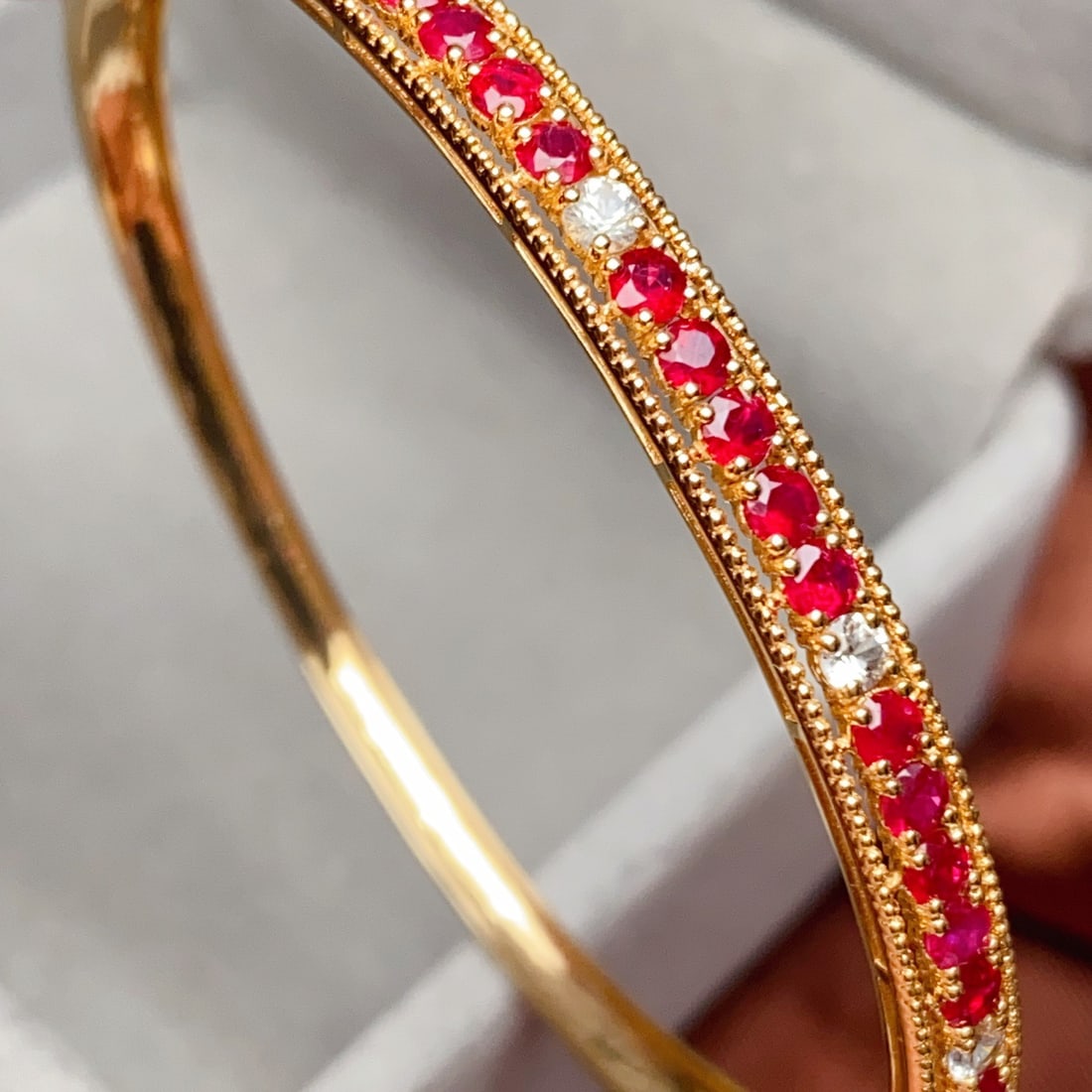 14k Gold 2.50 Ct Natural Ruby & Sapphire Bangle - 5