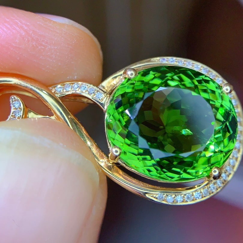 14k Gold 7.0 Ct Natural Tourmaline & Diamond Pendant( Without Chain ) - 4