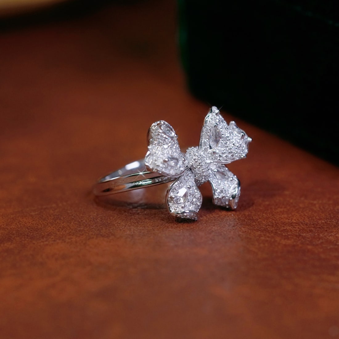 14k Gold 0.85 Ct Natural H Diamond Ring - 2