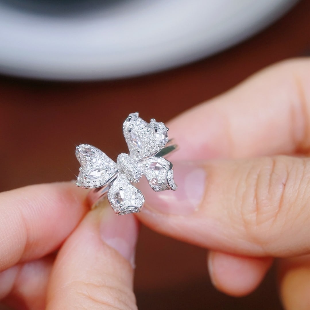 14k Gold 0.85 Ct Natural H Diamond Ring - 6