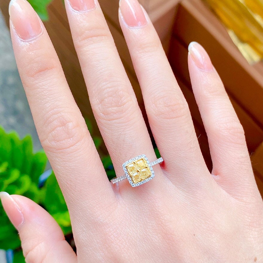 14k Gold 0.85 Ct Natural Yellow Diamond & Diamond Ring - 3