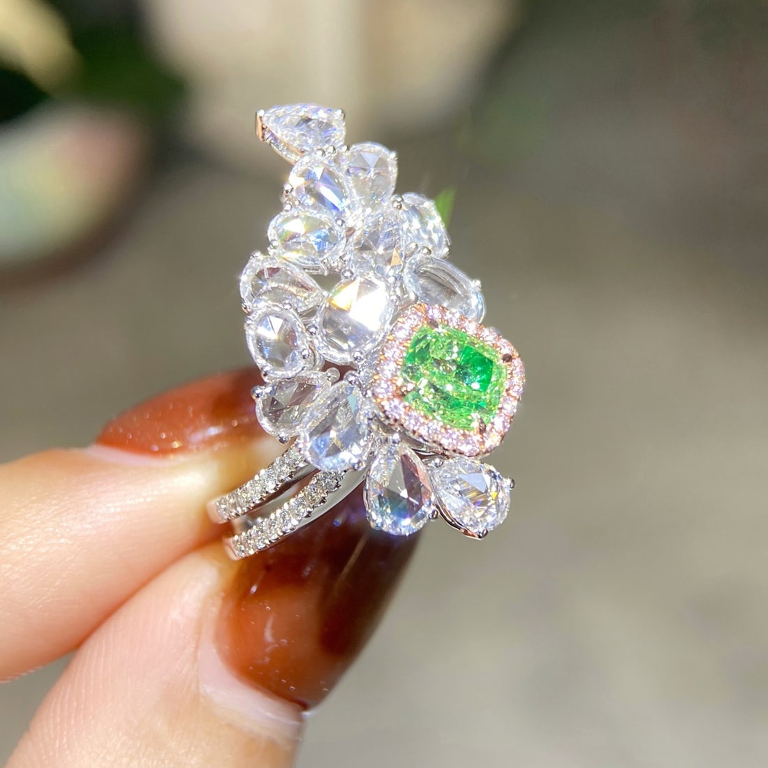 Gia Certified 14k Gold 2.38 Ctw Natural Green Diamond & Diamond Ring - 3