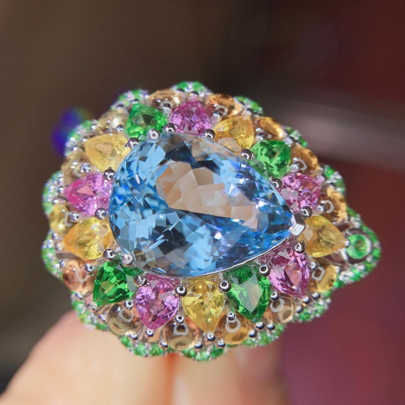 14k Gold 10.49 Ctw Natural Aquamarine & Sapphire & Tsavorite Ring - 4