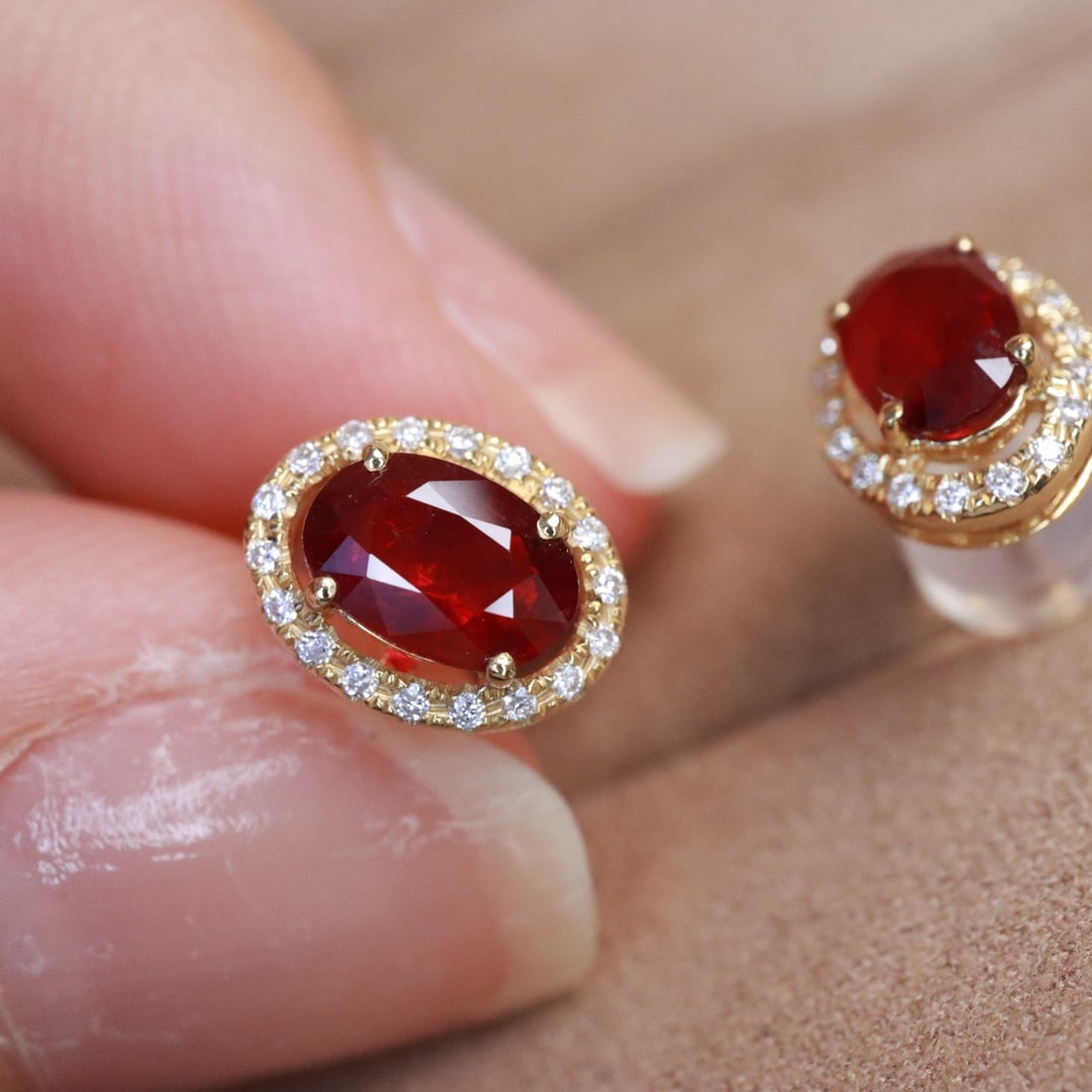 14k Gold 1.29 Ctw Natural Ruby & Diamond Earrings - 7