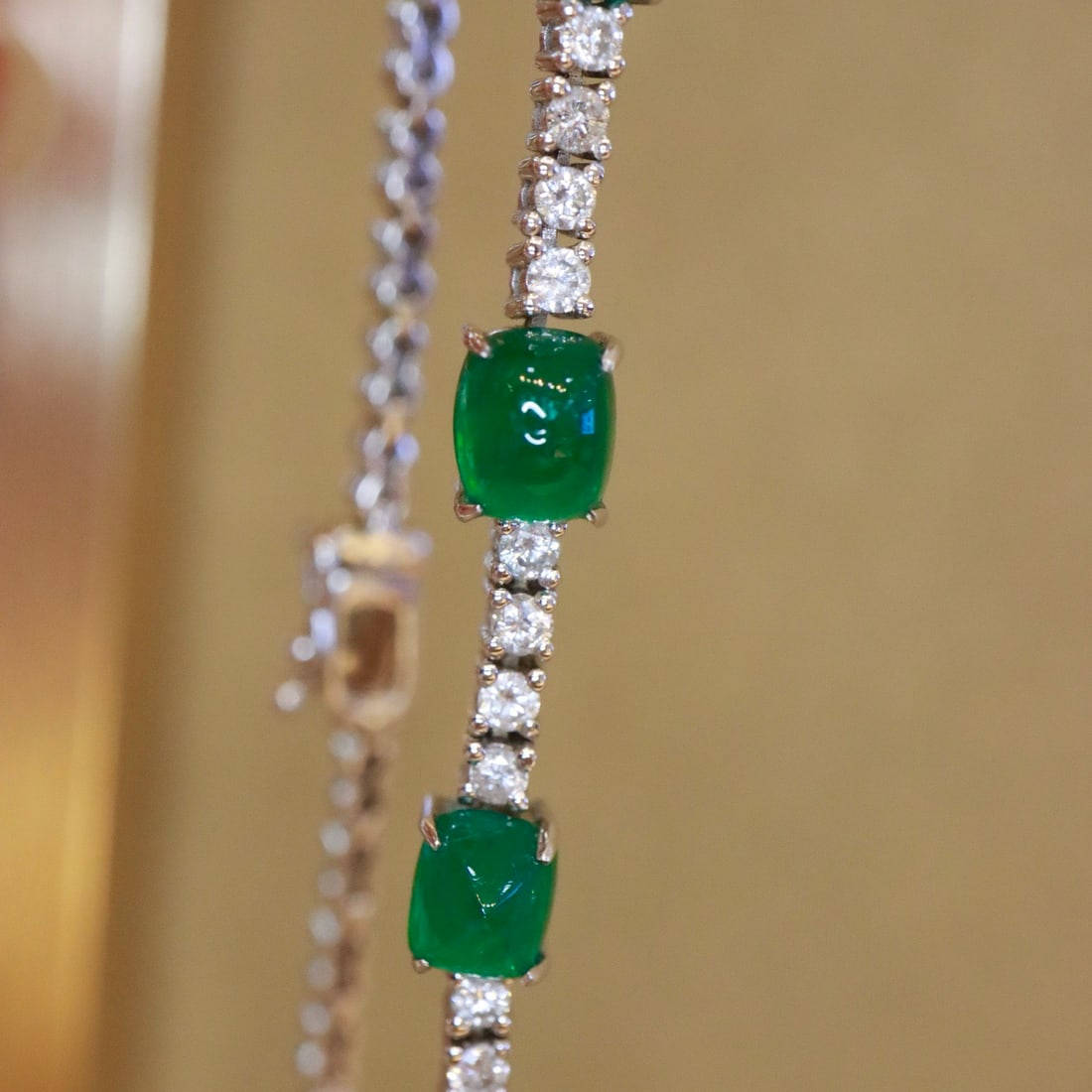 14k Gold 4.53 Ctw Vivid Green Natural Emerald & Diamond Bracelet - 5