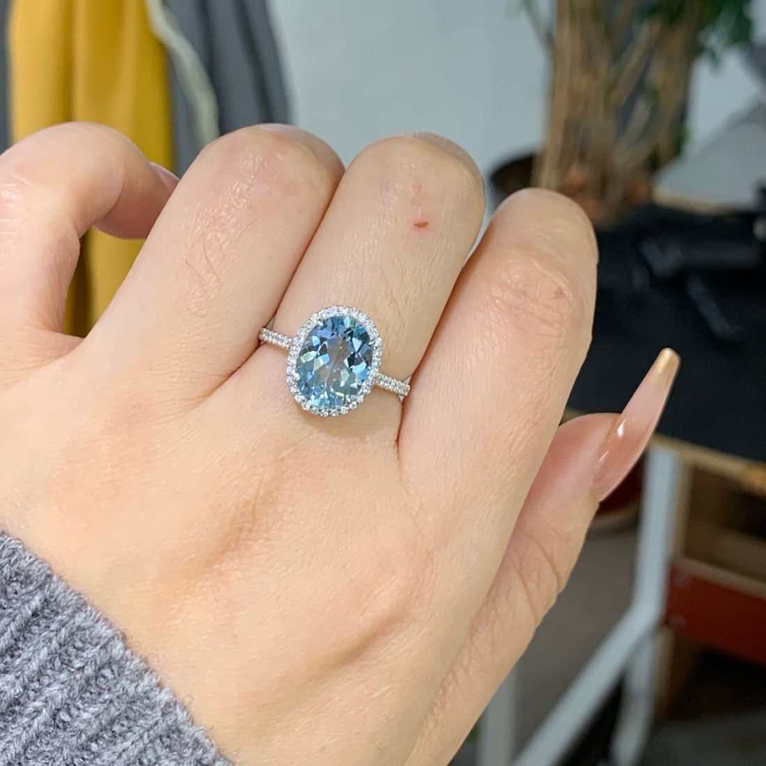 14k Gold 2.71 Ctw Natural Aquamarine & Diamond Ring - 6