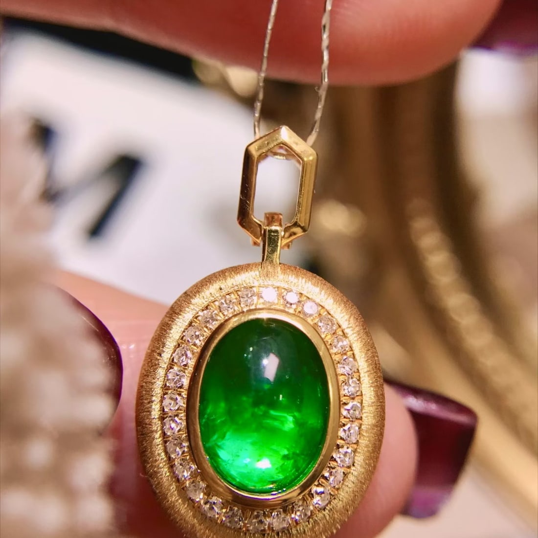 14k Gold 2.44 Ctw Vivid Green Natural Emerald & Diamond Pendant( Without Chain ) - 4