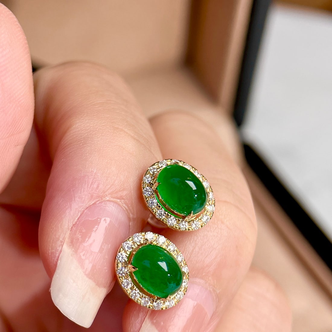 14k Gold 3.15 Ctw Vivid Green Natural Emerald & Diamond Earrings - 5