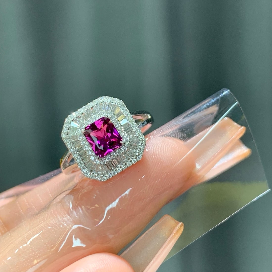 14k Gold 1.70 Ctw Natural Sapphire & Diamond Ring: Ref:231118396 // gold content:14k gold // ring size:7. 25us // // main gemstone:sapphire // shape:octagonal // carat weight:1. 18ct // color:purple // treatment:natural // // adjacent gemstone 2 :