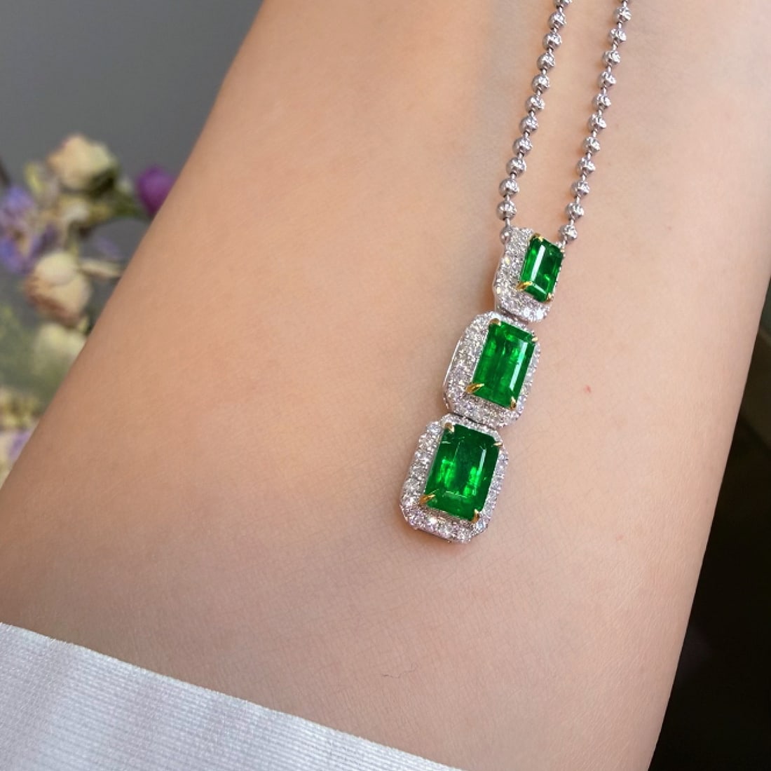 14k Gold 1.15 Ct Vivid Green Natural Emerald & Diamond Pendant( Without Chain ) - 7