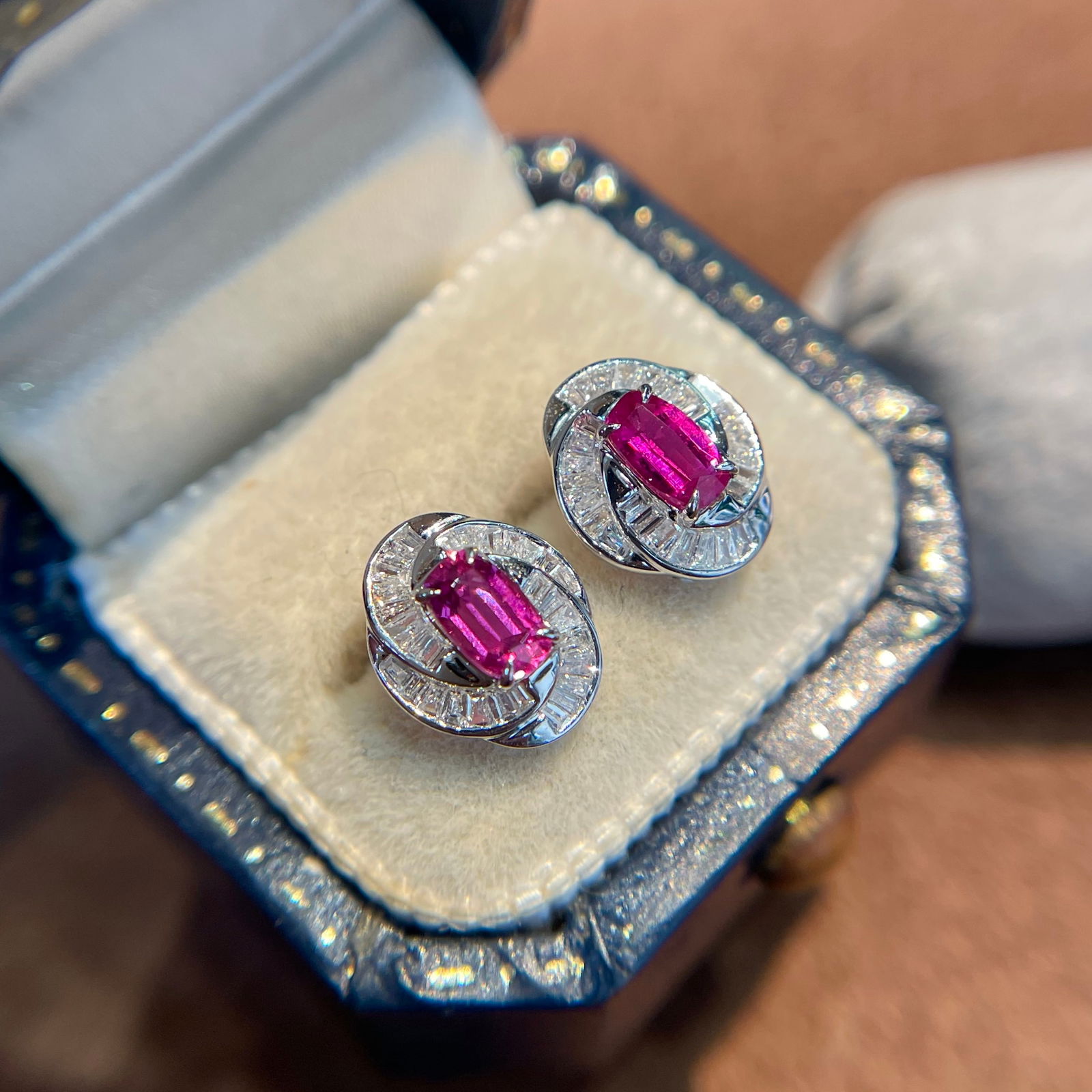 14k Gold 0.56 Ct Natural Ruby & Diamond Earrings - 4