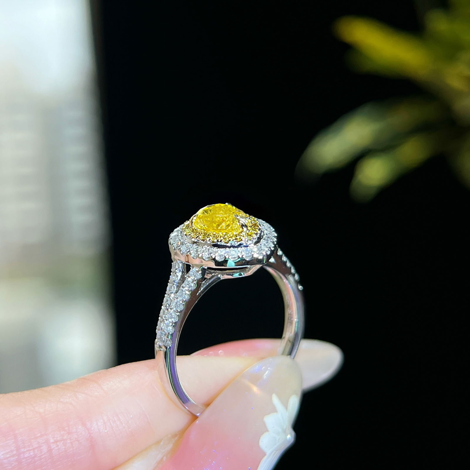 14k Gold 1.47 Ctw Natural Yellow Diamond & Diamond Ring - 4