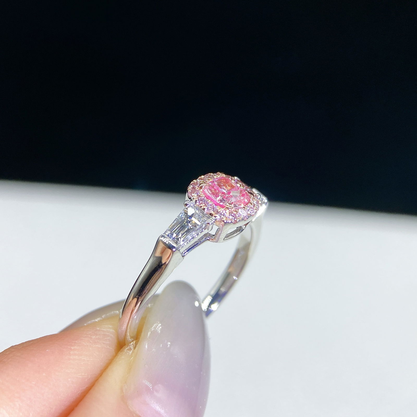 14k Gold 0.83 Ctw Natural Pink Diamond & Diamond Ring - 4