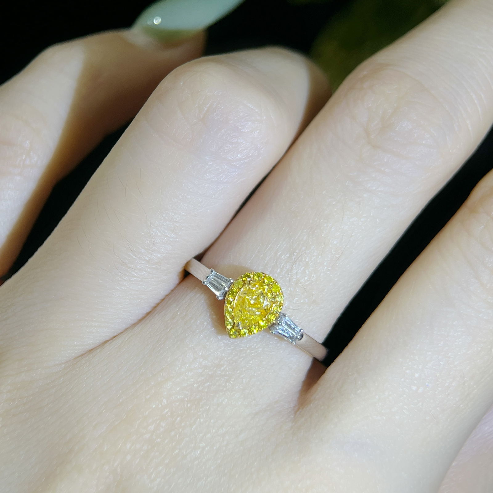 14k Gold 0.50 Ctw Natural Yellow Diamond & Diamond Ring - 5