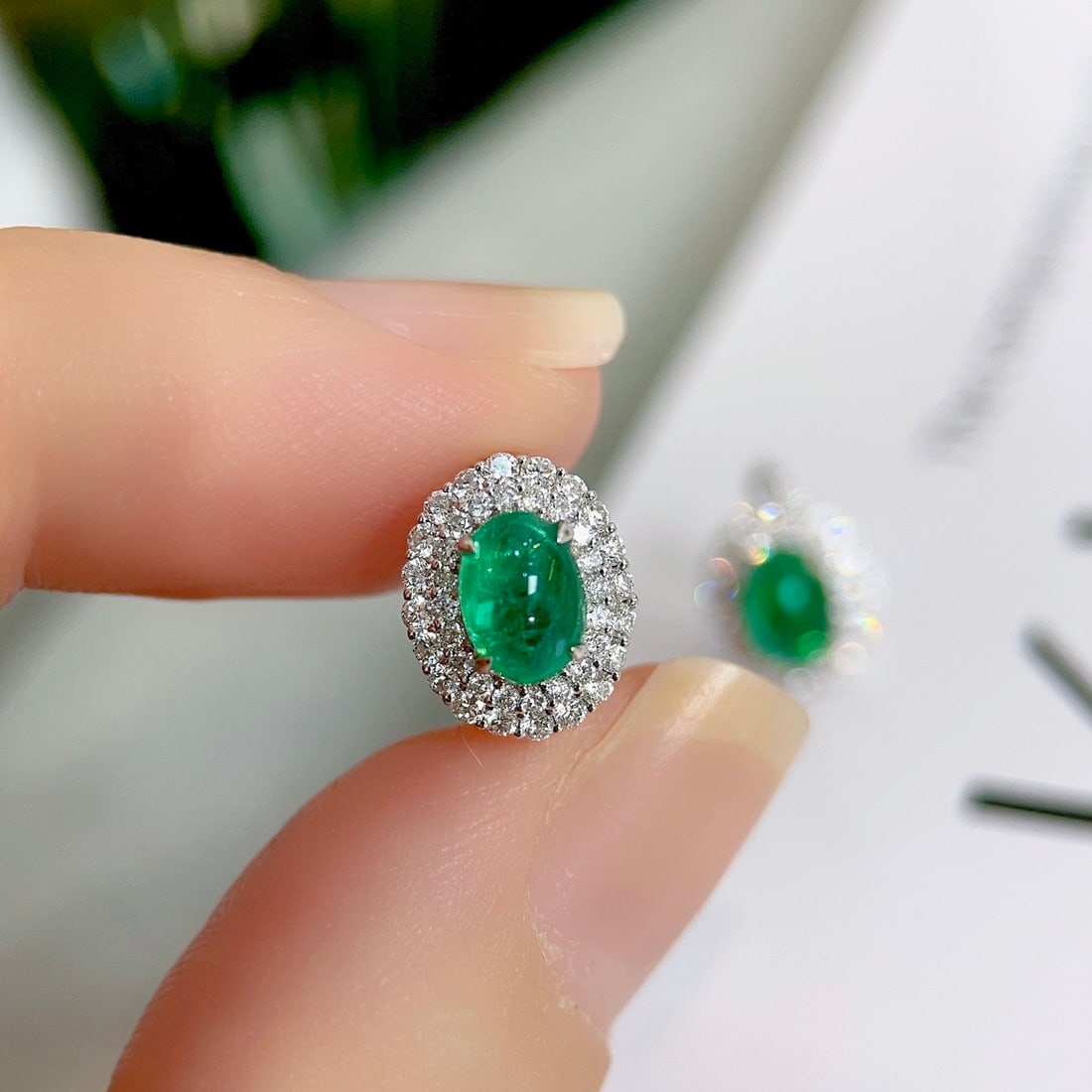 14k Gold 1.88 Ctw Natural Emerald & Diamond Earrings - 3