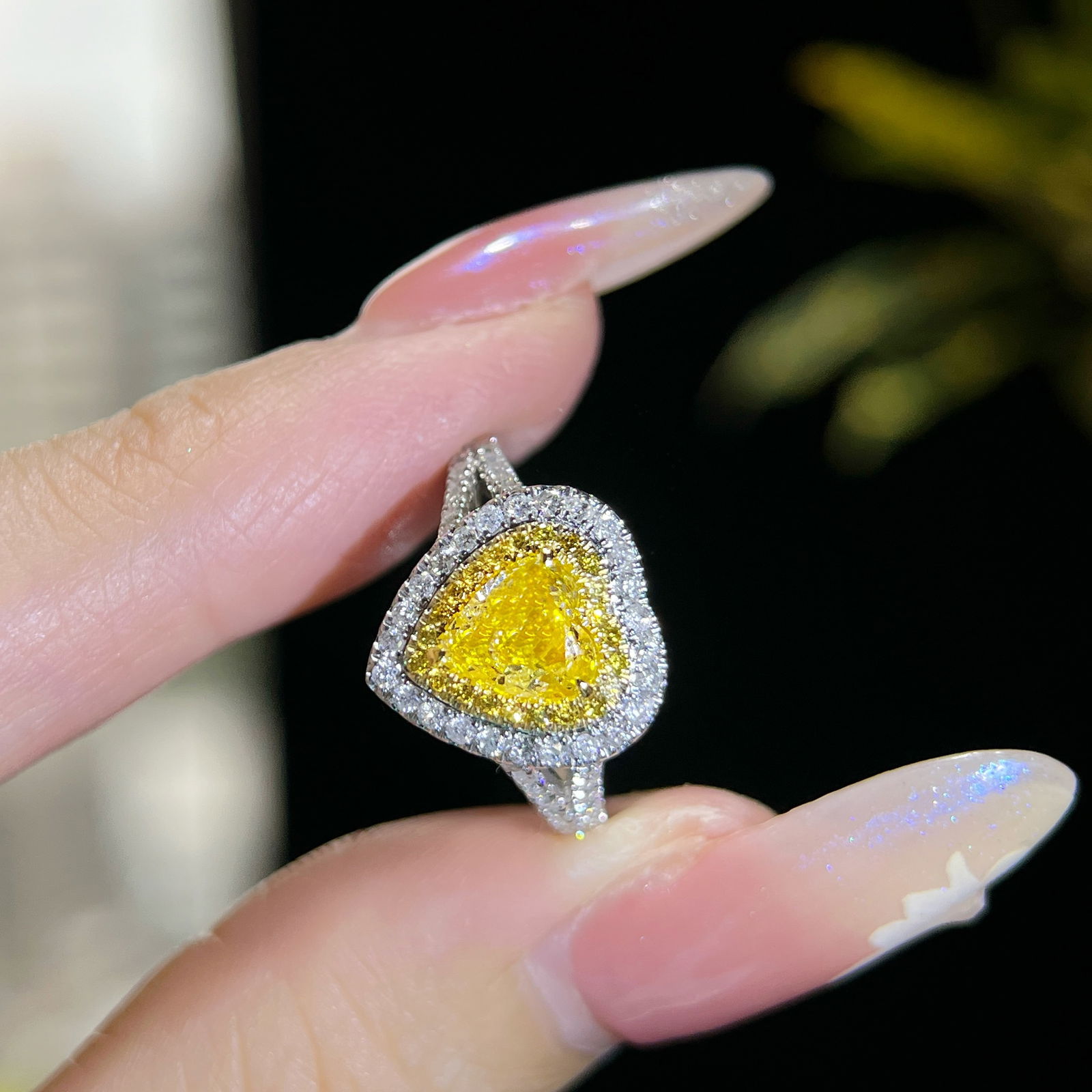 14k Gold 1.48 Ctw Natural Yellow Diamond & Diamond Ring - 3