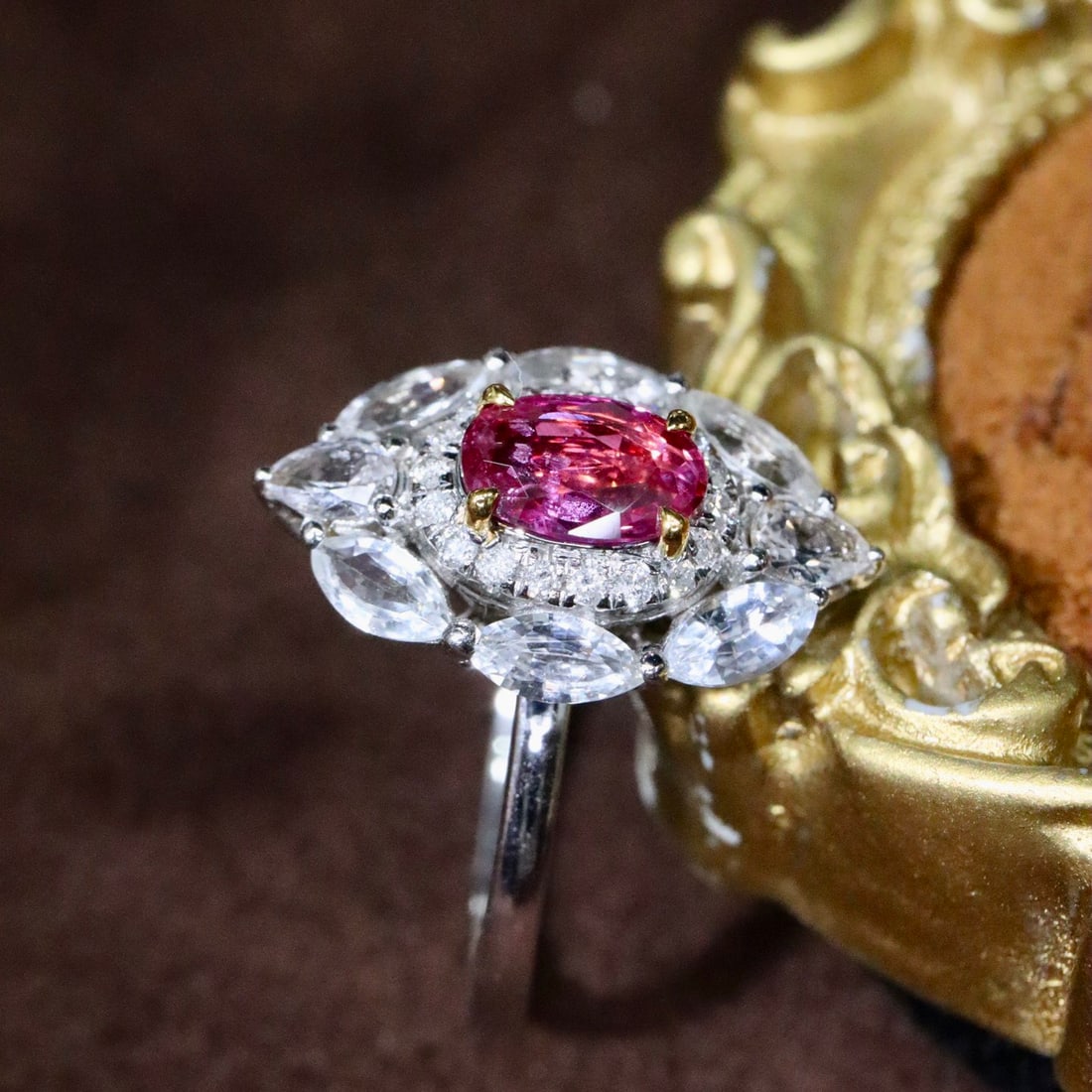 14k Gold 0.66 Ctw Natural Padparadscha Sapphire & Diamond Ring - 3