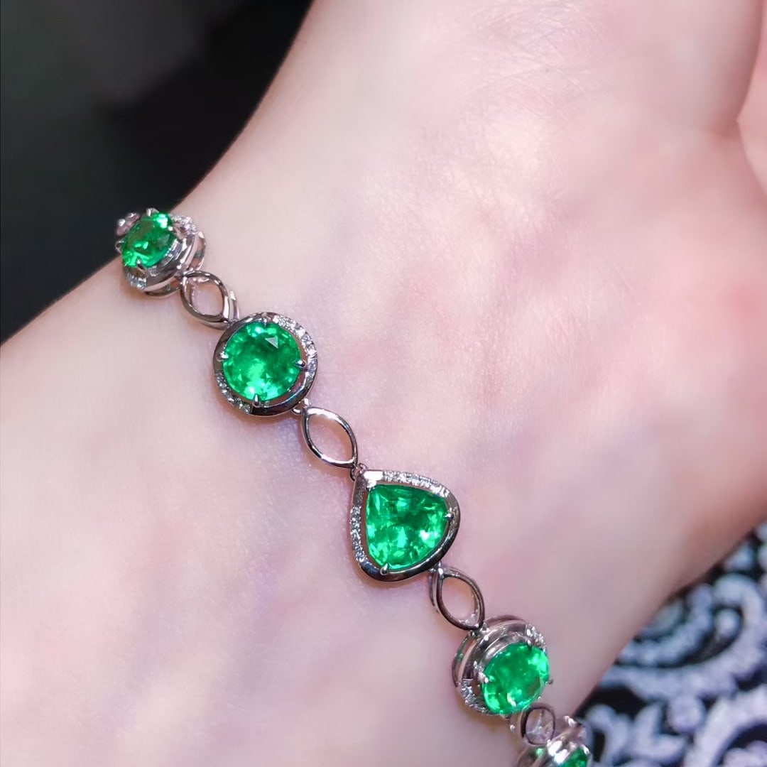 14k Gold 2.7 Ct Natural Emerald & Diamond Bracelet - 3