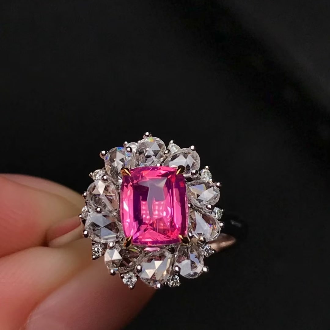 14k Gold 1.91 Ctw Natural Spinel & Diamond Ring: Ref:230903182 // gold content:14k gold // ring size:7. 25us // // main gemstone:spinel // shape:cushion // carat weight:1. 29ct // color:red // treatment:natural // // adjacent gemstone 2 : diamond //