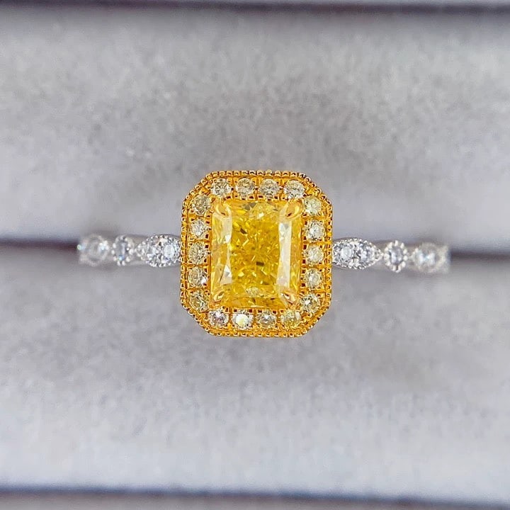14k Gold 0.61 Ct Natural Yellow Diamond & Diamond Ring (1 of 5)