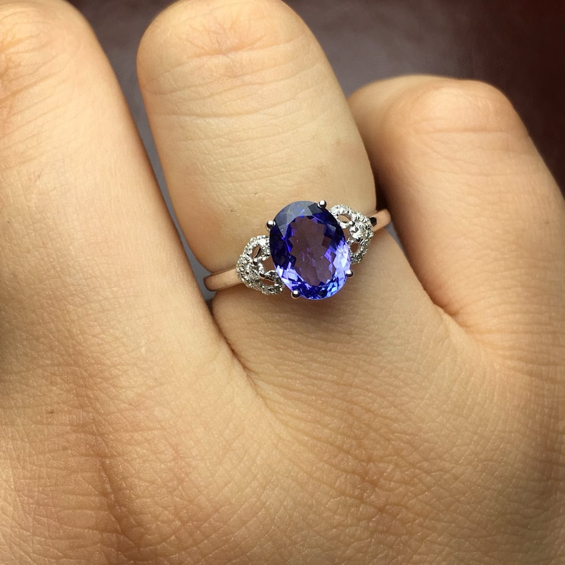 14k Gold 2.2 Ct Natural Tanzanite & Diamond Ring - 5