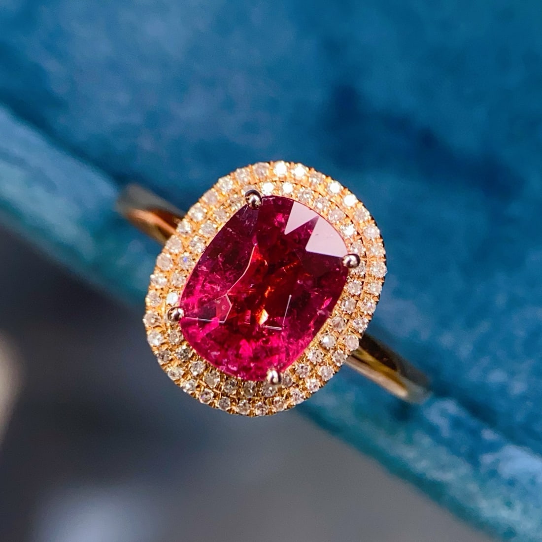 14k Gold 2.16 Ctw Natural Tourmaline & Diamond Ring: Ref:230975145 // gold content:14k gold // ring size:7. 25us // // main gemstone:tourmaline // shape:cushion // carat weight:1. 95ct // color:red // treatment:natural // // adjacent gemstone 2 :