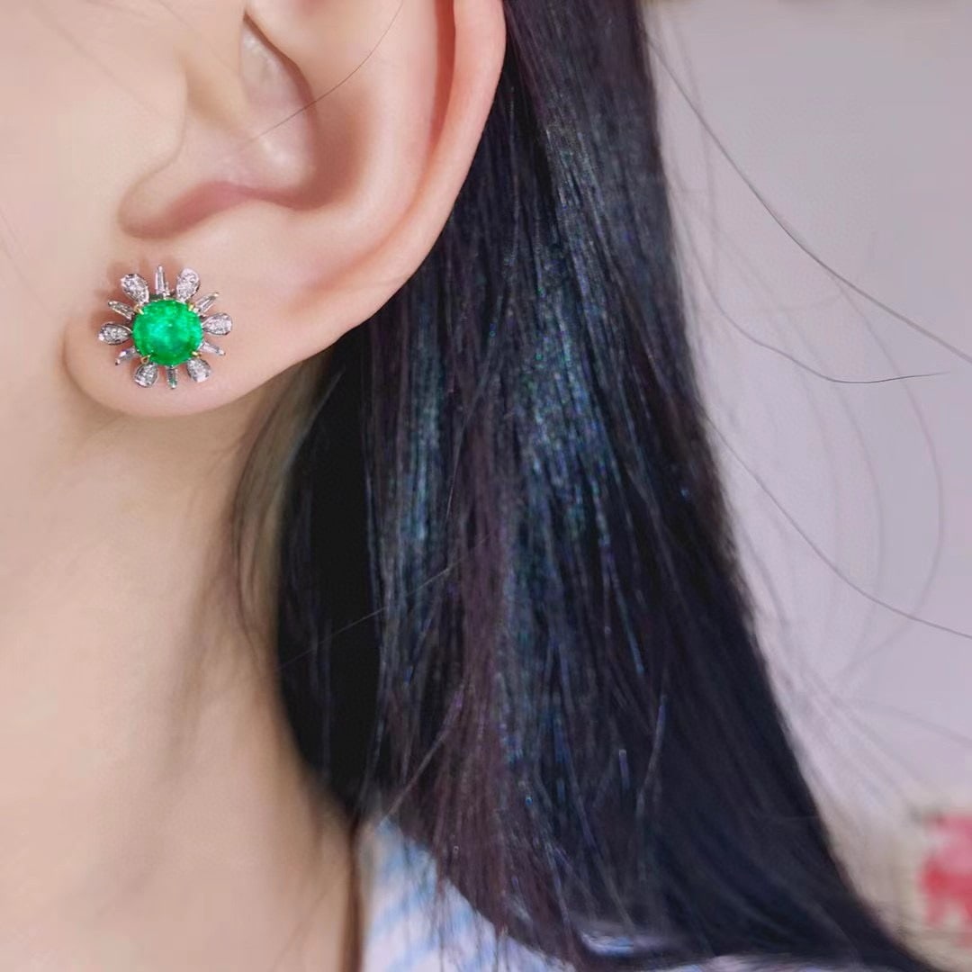 14k Gold 1.6 Ct Vivid Green Natural Emerald & Diamond Earrings - 2