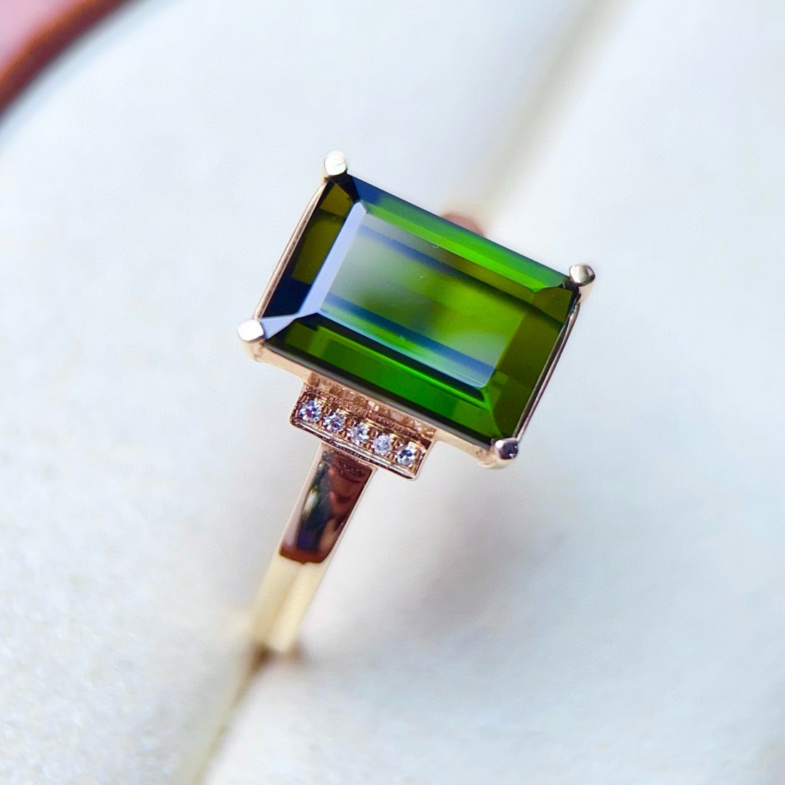 14k Gold 3.63 Ctw Natural Tourmaline & Diamond Ring: Ref:230975169 // gold content:14k gold // ring size:7. 25us // // main gemstone:tourmaline // shape:octagonal // carat weight:3. 6ct // color:green // treatment:natural // // adjacent gemstone 2 :