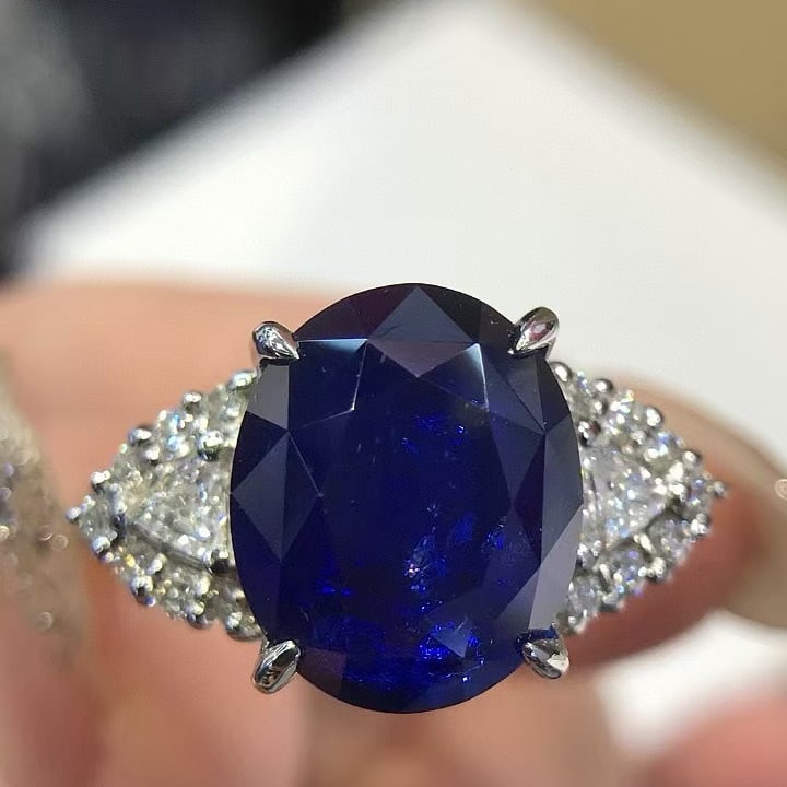 14k Gold 9.29 Ctw Natural Sapphire & Diamond Ring: Ref:230975232 // gold content:14k gold // ring size:7. 25us // // main gemstone:sapphire // shape:oval // carat weight:8. 92ct // color:royal blue // treatment:natural // // adjacent gemstone 2 :