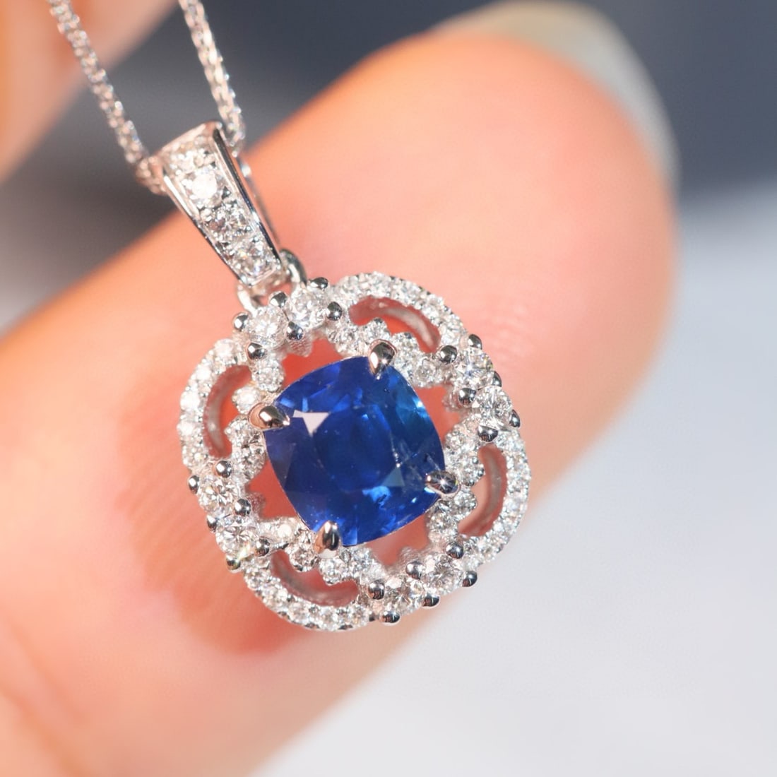 14k Gold 1.28 Ctw Natural Sapphire & Diamond Pendant( Without Chain ) - 5