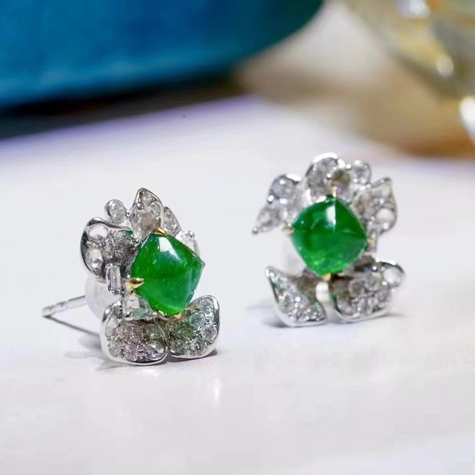 14k Gold 1.65 Ct Vivid Green Natural Emerald & Diamond Earrings - 3