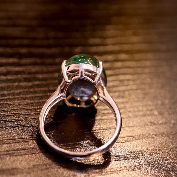 14k Gold 13.1 Ct Natural Emerald Ring - 4