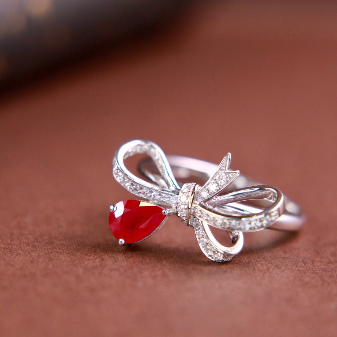 14k Gold 0.96 Ctw Natural Ruby & Diamond Ring - 2