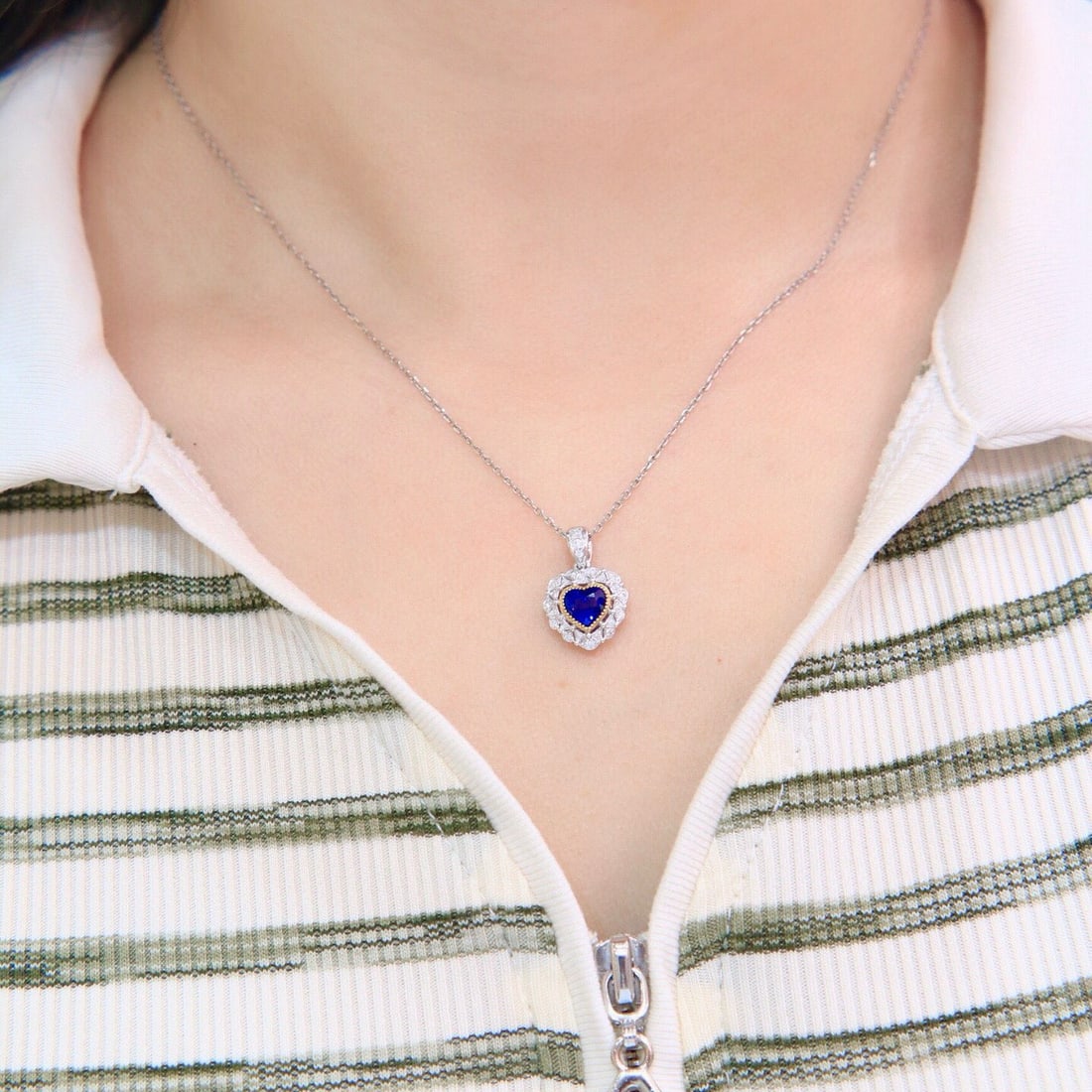 14k Gold 0.87 Ctw Natural Sapphire & Diamond Pendant( Without Chain ) - 4