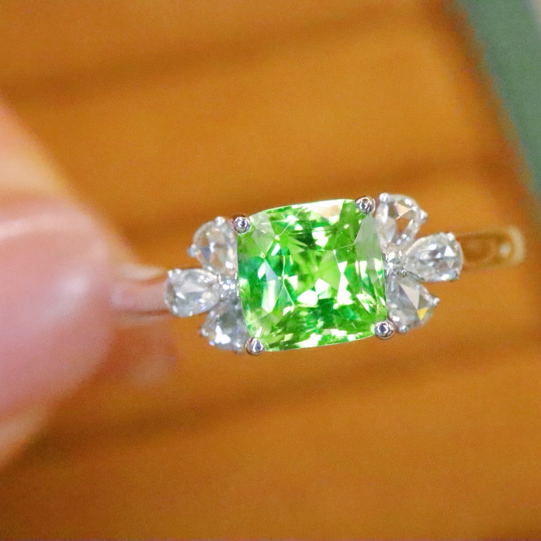 14k Gold 1.19 Ctw Natural Tsavorite & Diamond Ring: Ref:230976160 // gold content:14k gold // ring size:7. 25us // // main gemstone:tsavorite // shape:cushion // carat weight:1. 04ct // color:green // treatment:natural // // adjacent gemstone 2 :